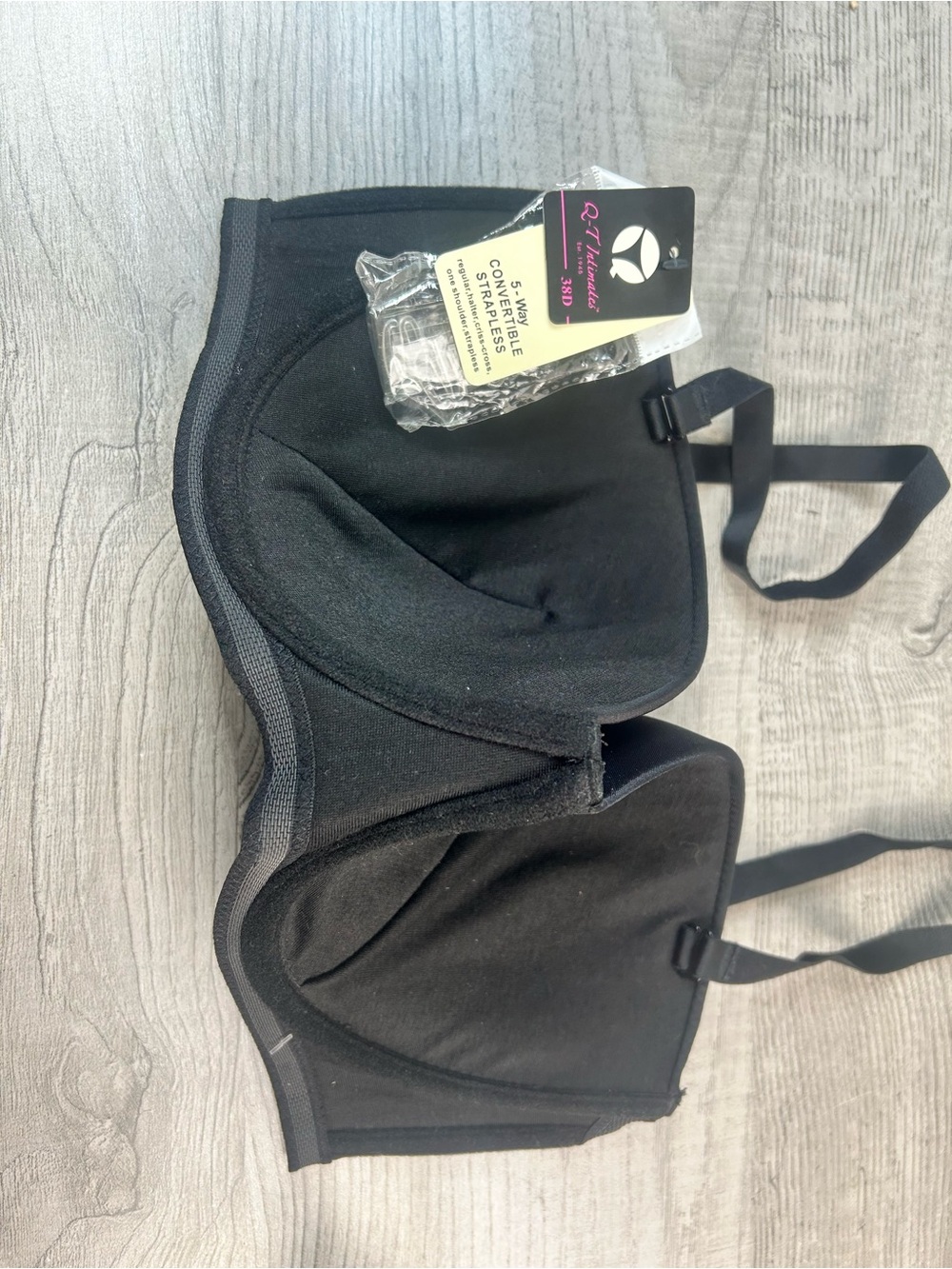 Q-T Intimates 5-Way Convertible Strapless Bra Black 38D NWT - Picture 5 of 8